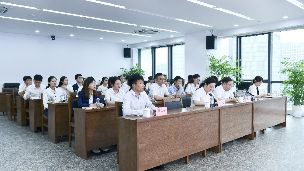 道德講堂 | 弘揚新時代航海精神，爭當向海圖強奮楫者！