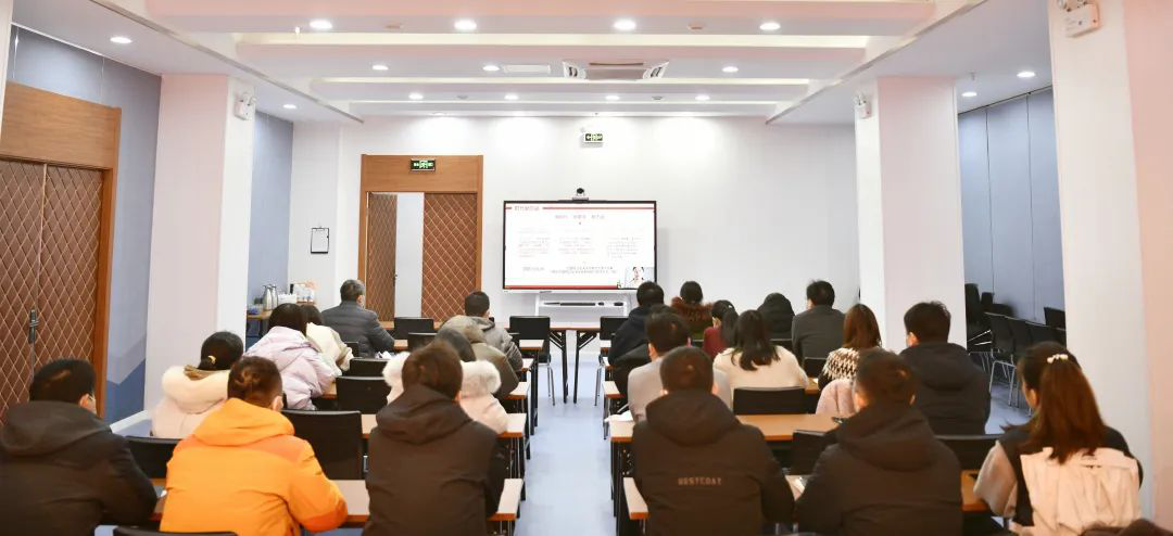 加強(qiáng)學(xué)習(xí) 提質(zhì)增效 江蘇遠(yuǎn)洋舉辦深化國(guó)有企業(yè)三項(xiàng)制度改革干部培訓(xùn)班